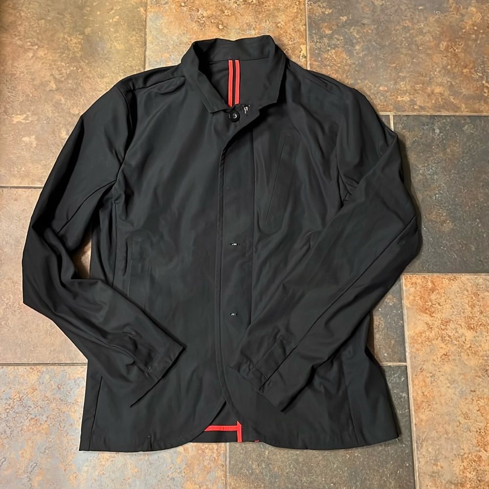 Lululemon athletic blazer Size Medium- Excellent